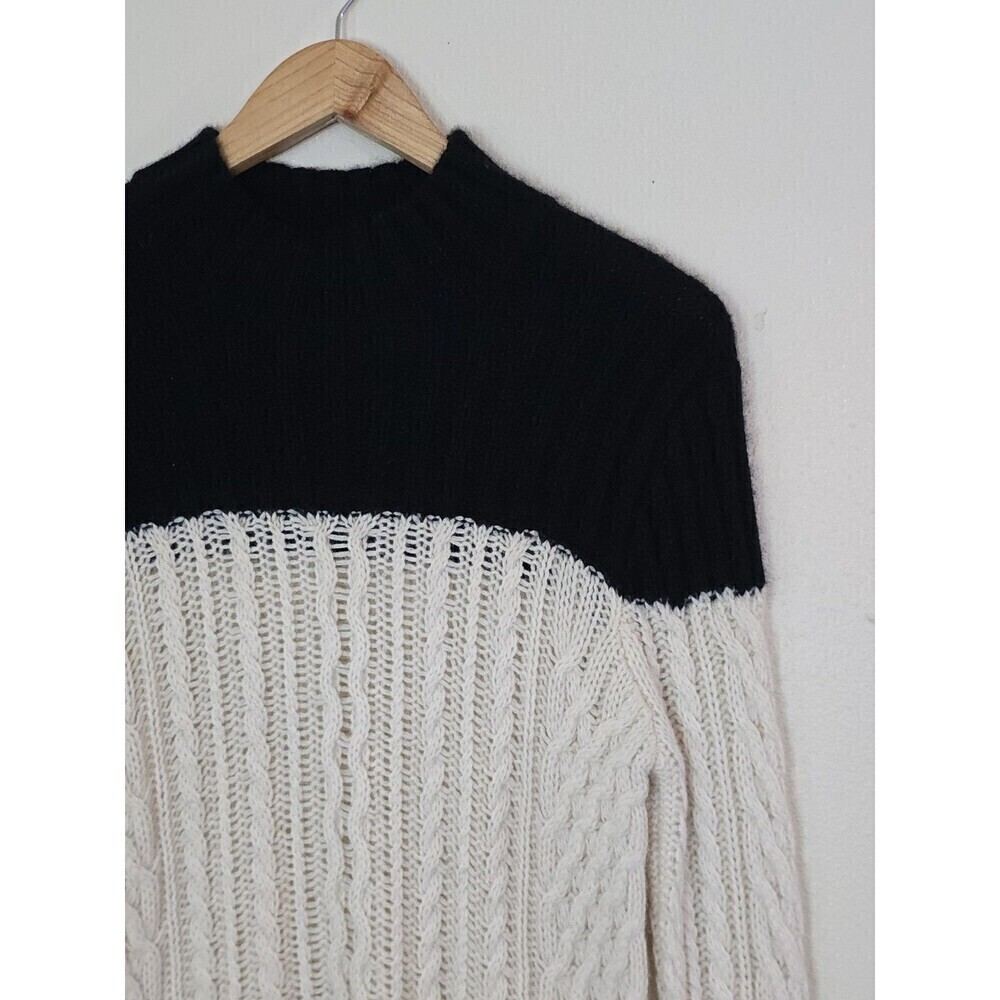 AQUA Cashmere Black Cream Colorblock Cable Knit Turtleneck Sweater Medium - Picture 3 of 10